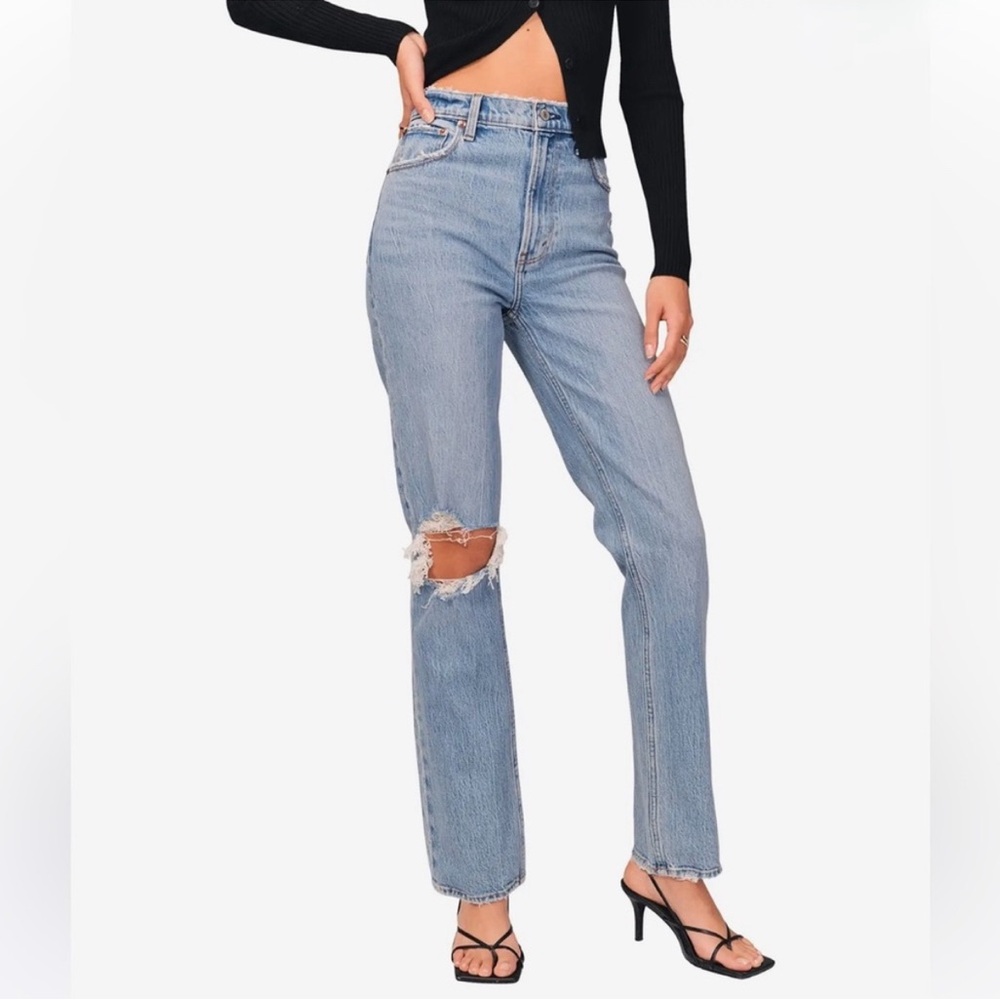 Abercrombie & Fitch The 90s Straight Ultra High Rise - 26/2R